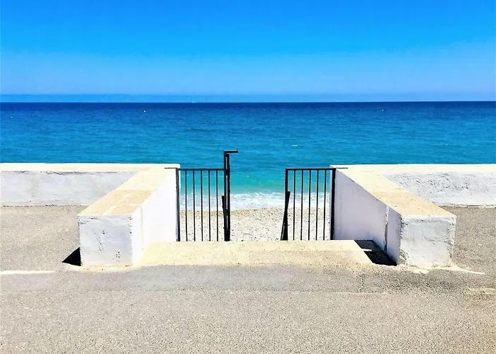 La Casita del Negret - Acceso privado a la playa